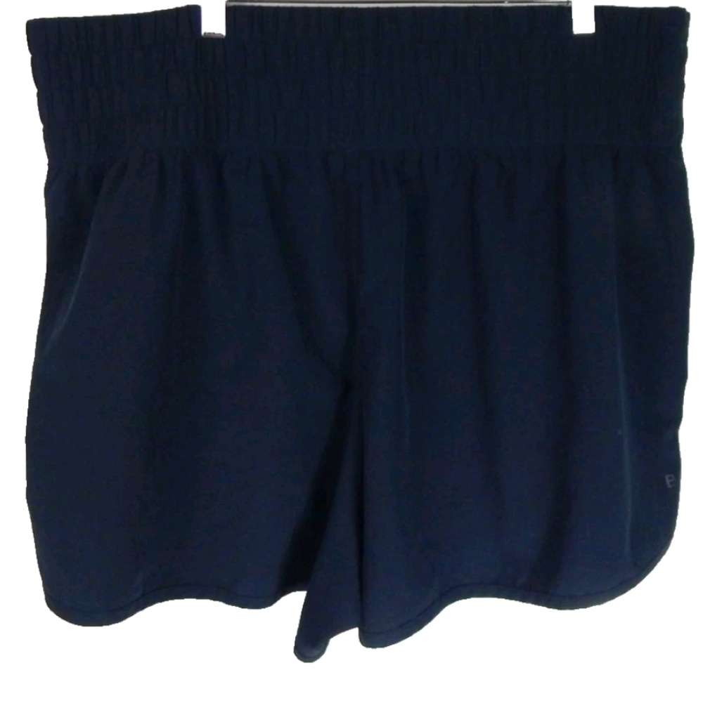 YPB Motiontek High Rise Shorts - Picture 4 of 4